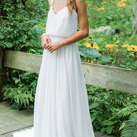 NEW Wedding Dress - Picture 1 of 4